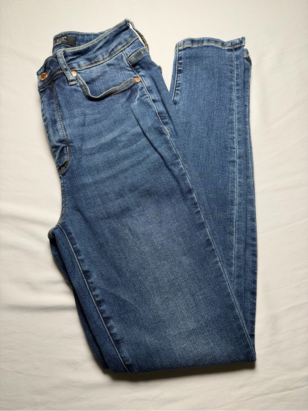 Judy Blue Classic Mid-Blue Skinny Jeans
